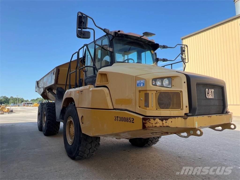CAT 730 铰接式自卸车