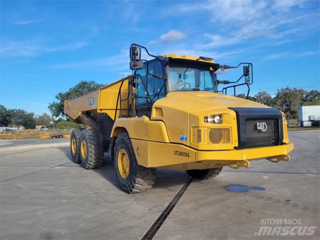 CAT 730 铰接式自卸车