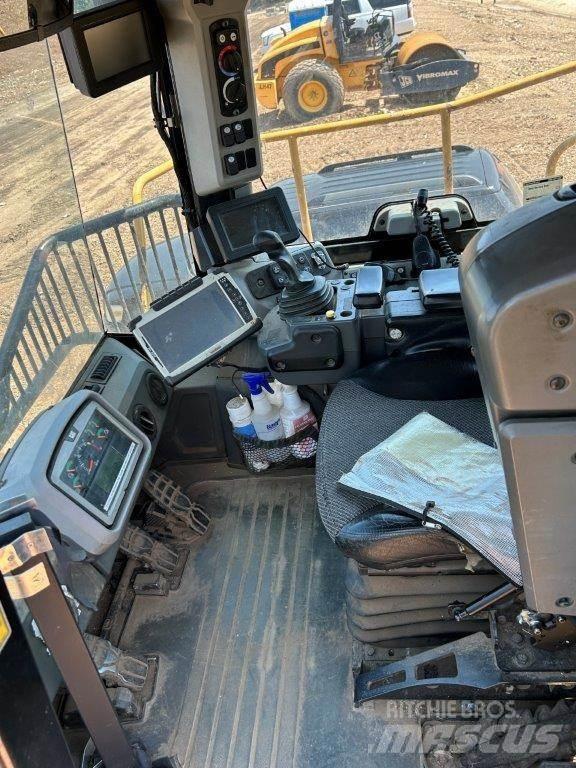 CAT 836K 建筑机械-其他