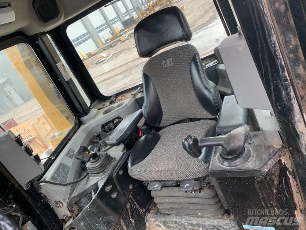 CAT D6T XW WH 履带式推土机