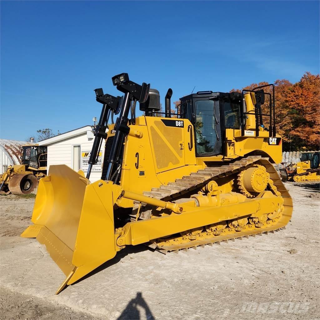 CAT D8T 履带式推土机