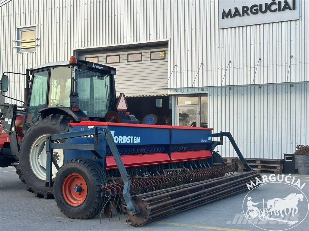 Nordsten CLF 400, 4 m. 农业机械-其他