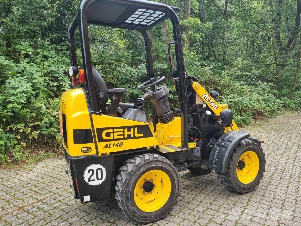 Gehl AL140 小型装载机