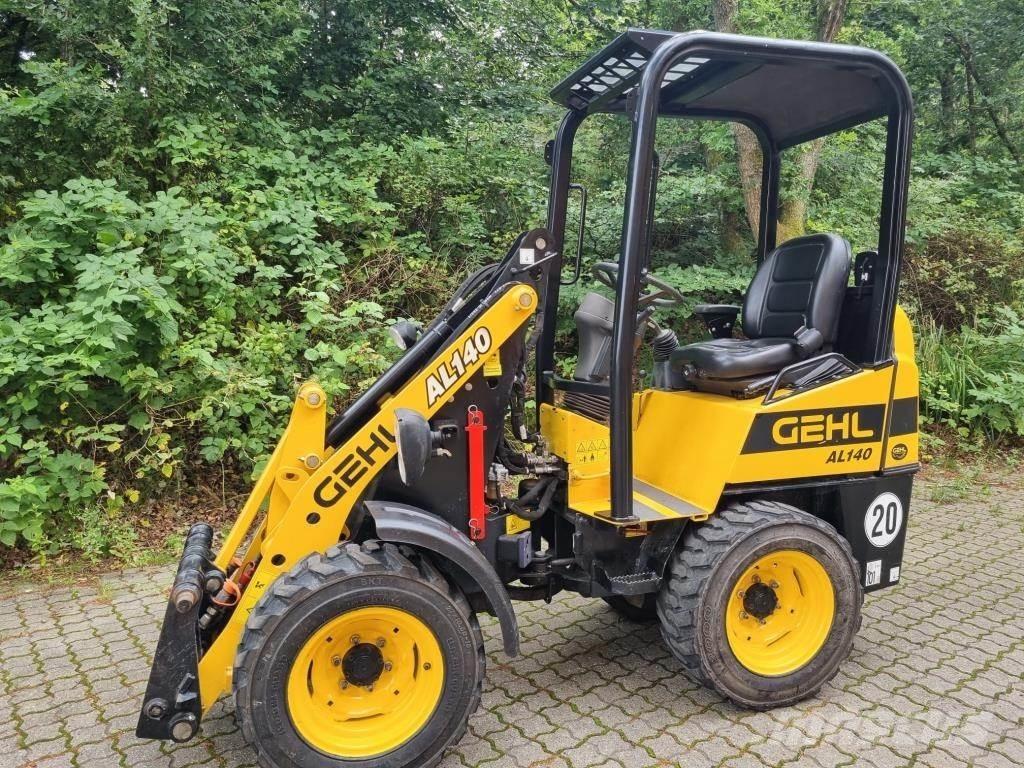 Gehl AL140 小型装载机
