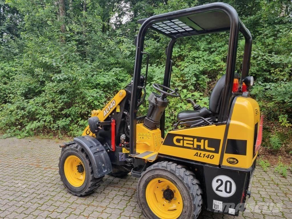Gehl AL140 小型装载机