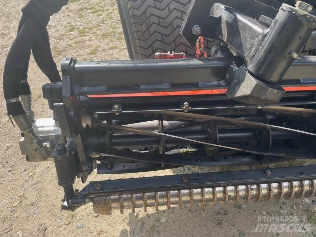 Jacobsen FAIRWAY 250 骑乘式割草机