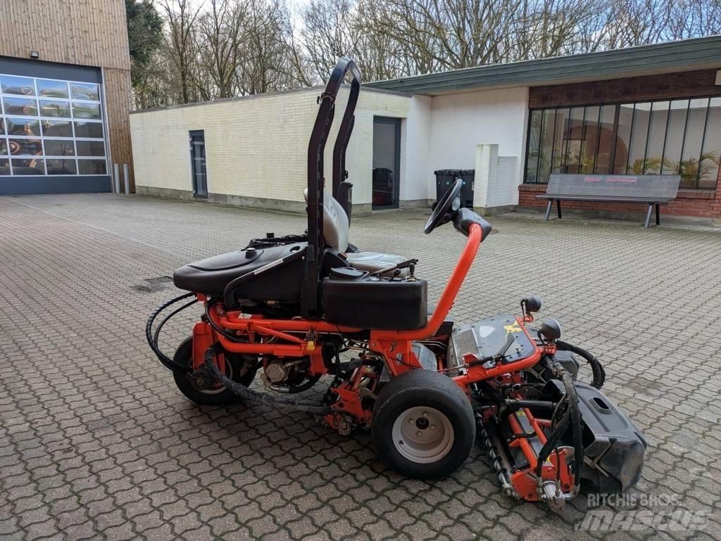 Jacobsen GP 400 骑乘式割草机