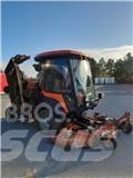 Jacobsen HR 9016 骑乘式割草机