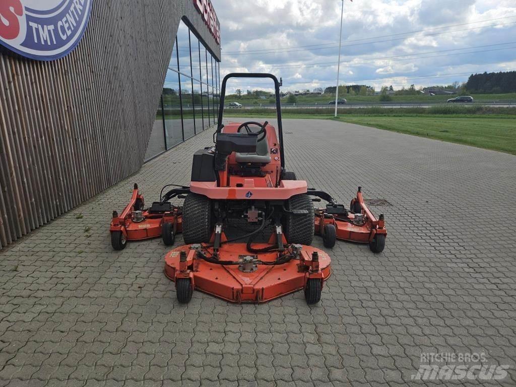 Jacobsen HR5111 骑乘式割草机