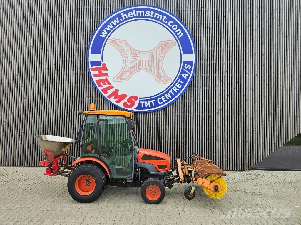 Kioti CX20HST 小型拖拉机