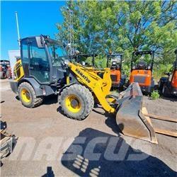 Komatsu WA70M 小型装载机