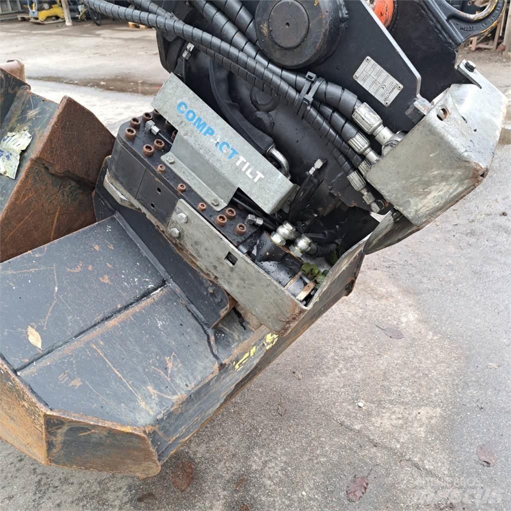 Kubota KX080-4 小型挖掘机