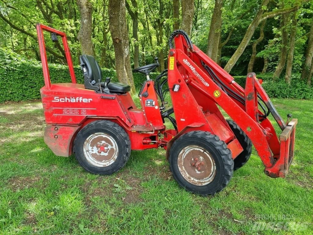 Schäffer 222 S 小型装载机