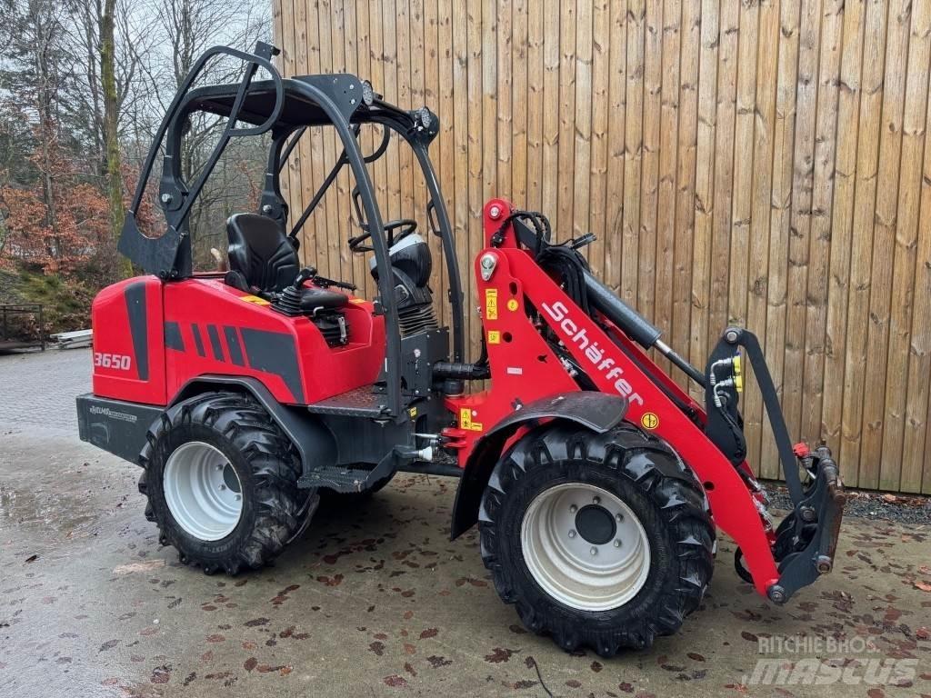 Schäffer 3650 小型装载机