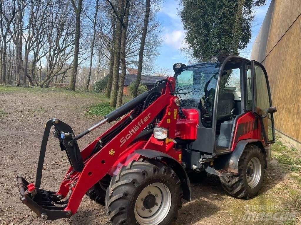 Schäffer 4670 小型装载机