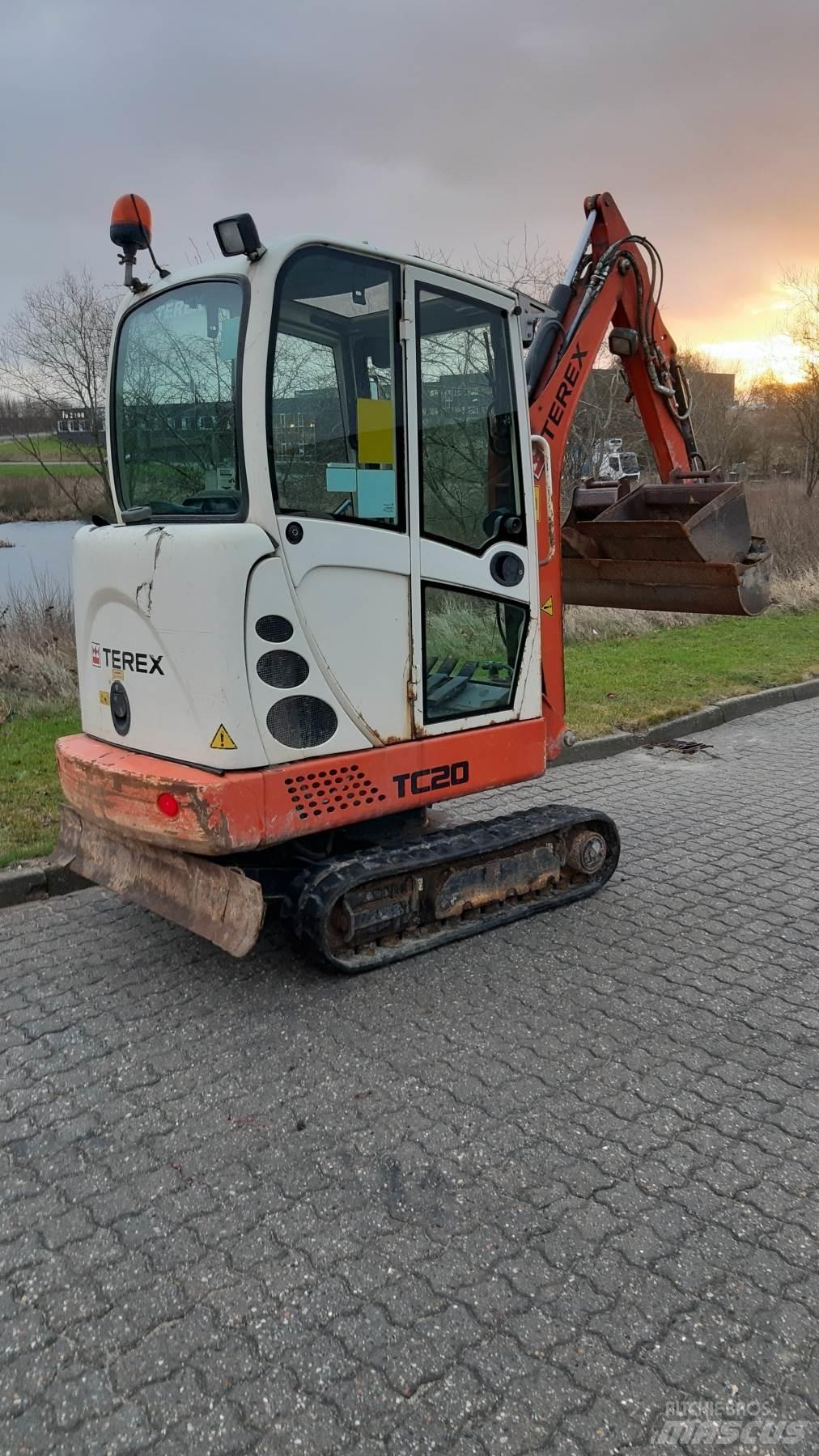 Terex TC20 小型挖掘机