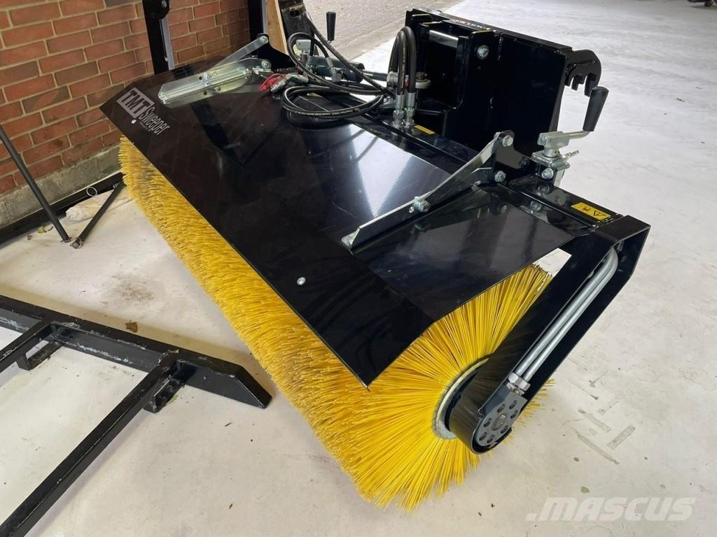 TMT SWEEPER 150 扫地机