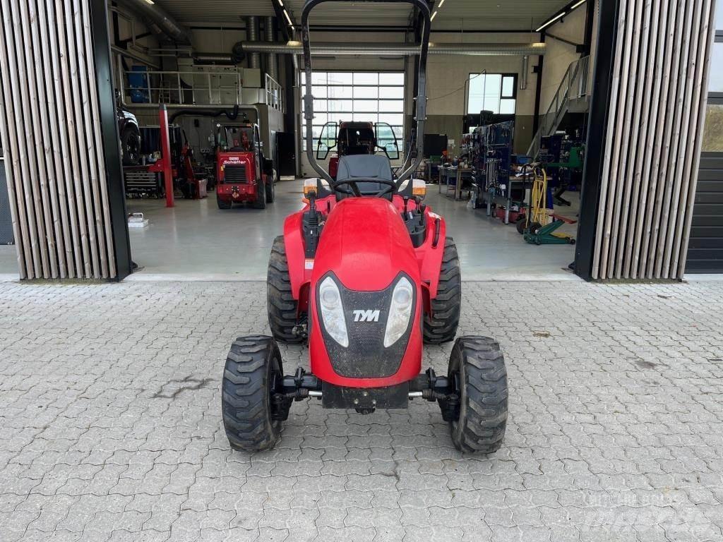 TYM T233 小型拖拉机
