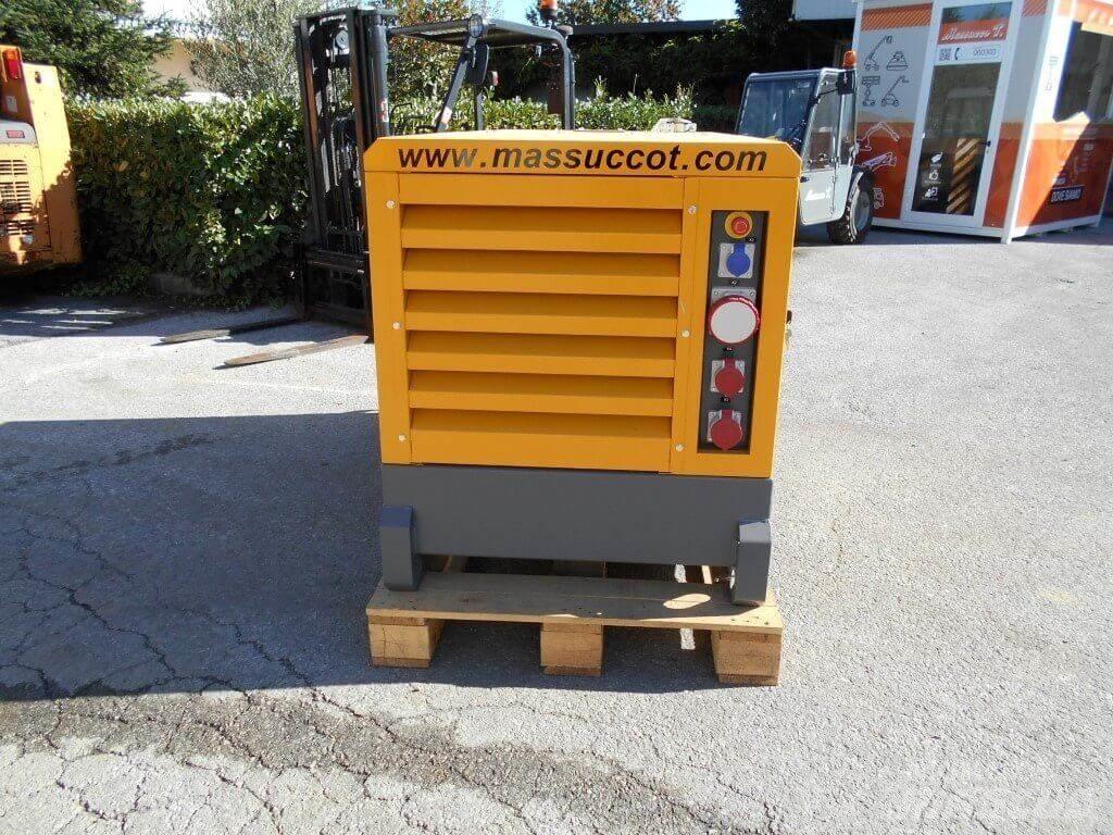 Atlas Copco QAS40 拖车式灯塔