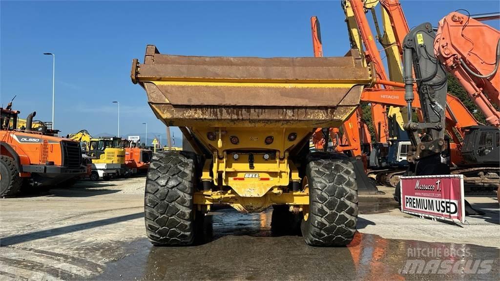 Bell B50E 6X6 翻斗车\公路型自卸车