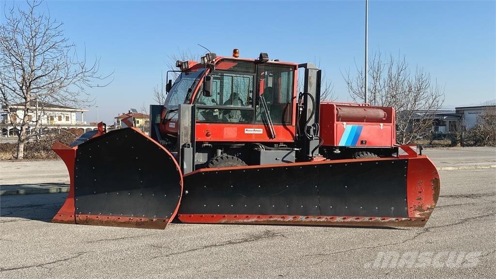  Bialler H5R 4X4 推雪机