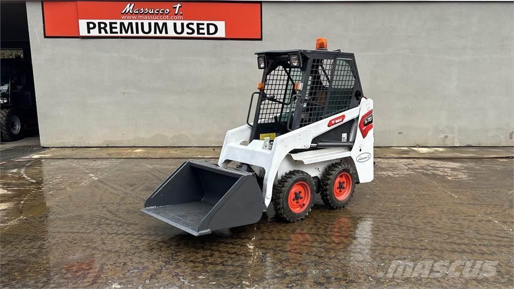 Bobcat S70 滑移装载机