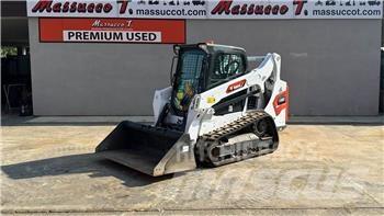 Bobcat T590 滑移装载机