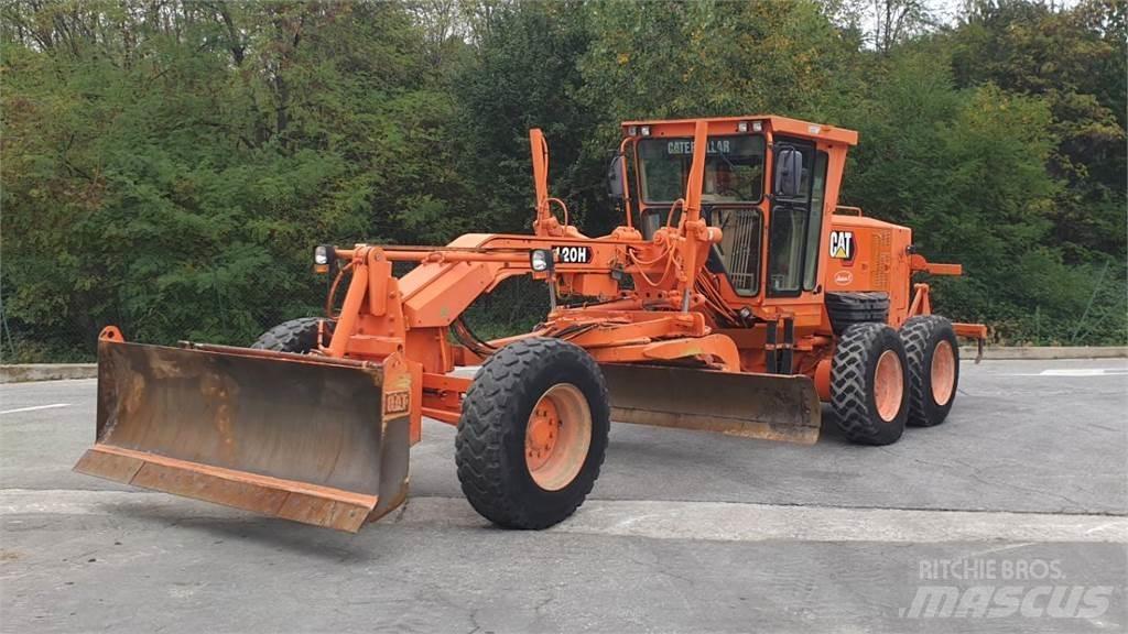 CAT 120H 履带式推土机