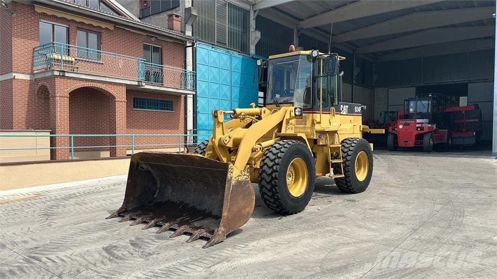 CAT 924F 轮式装载机