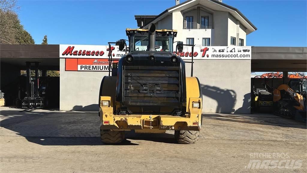CAT 950M 轮式装载机