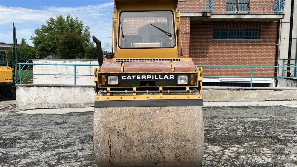 CAT CB-424 土壤压实机