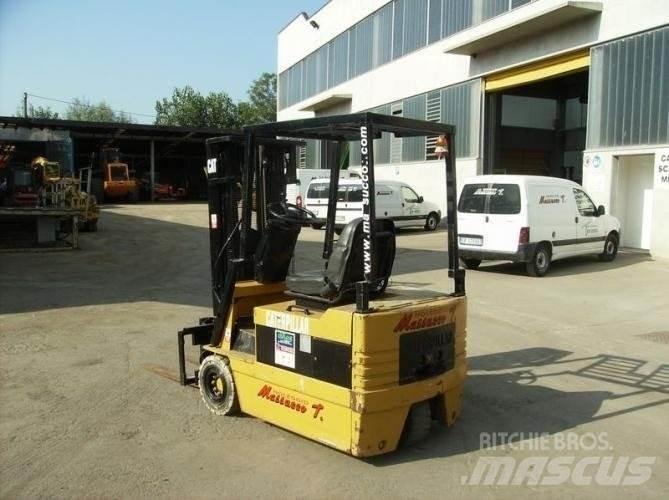 CAT EP15T 电动叉车