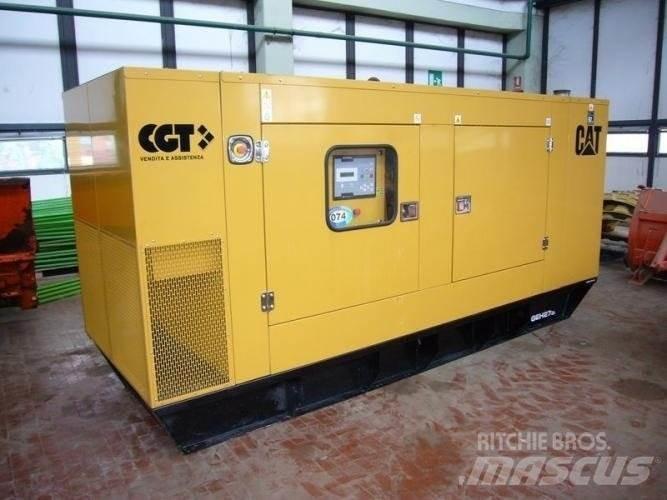 CAT GEH275 拖车式灯塔
