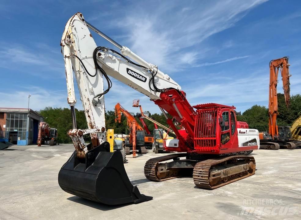 Doosan DX340 LC 履带挖掘机