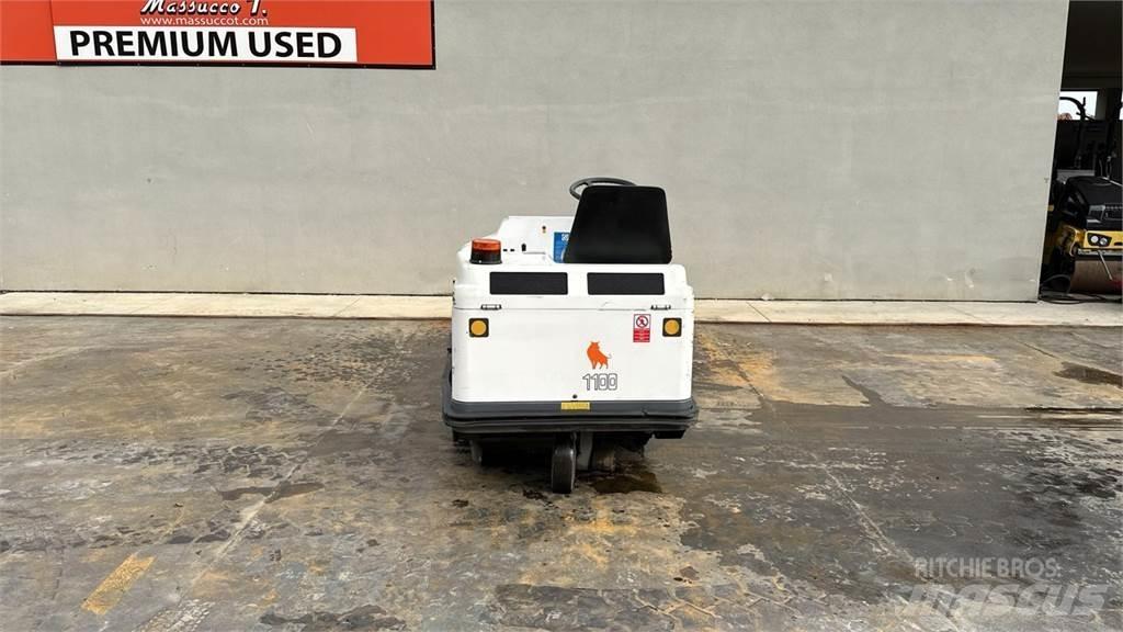 Dulevo 1100EH 道路清扫车