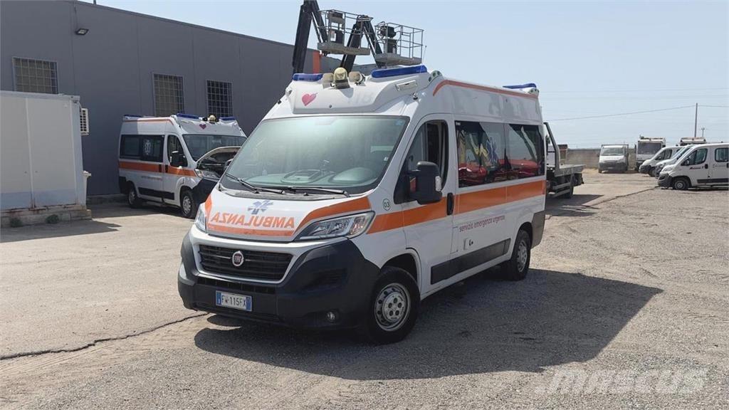 Fiat DUCATO AMBULANZA 其他货车