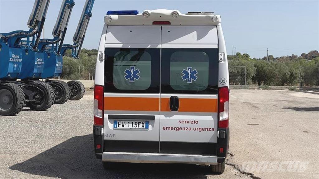 Fiat DUCATO AMBULANZA 其他货车