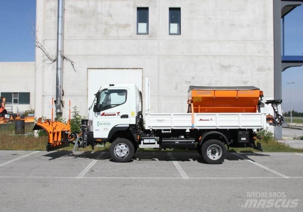 Fuso Canter 6C18 推雪机