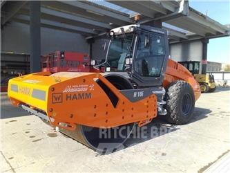 Hamm H18i 土壤压实机