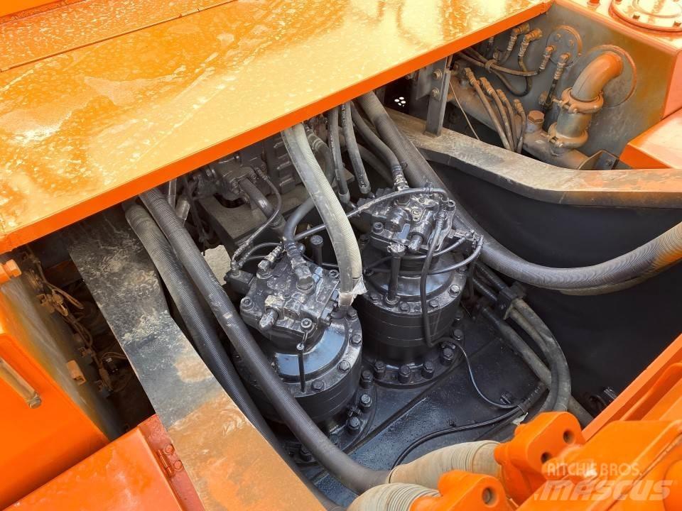 Hitachi EX800 履带挖掘机