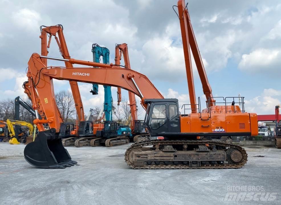 Hitachi EX800 履带挖掘机