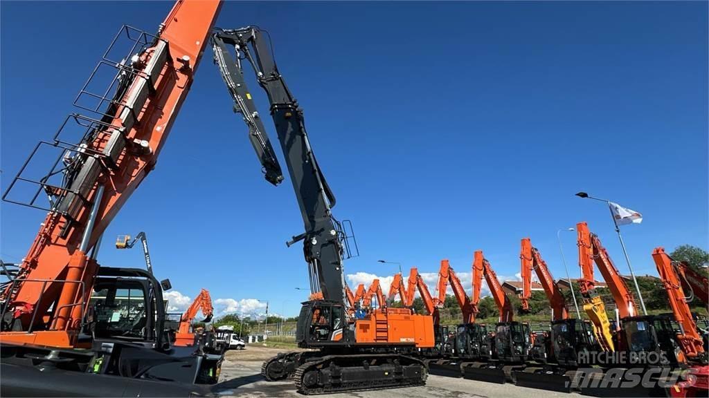 Hitachi KMC750S-7 履带挖掘机