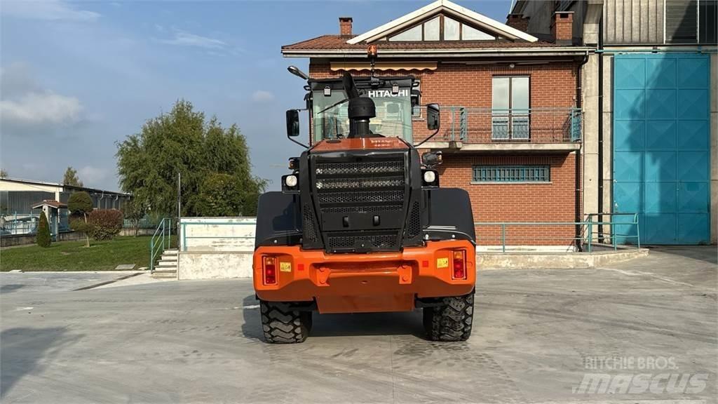 Hitachi ZW180-5B 轮式装载机