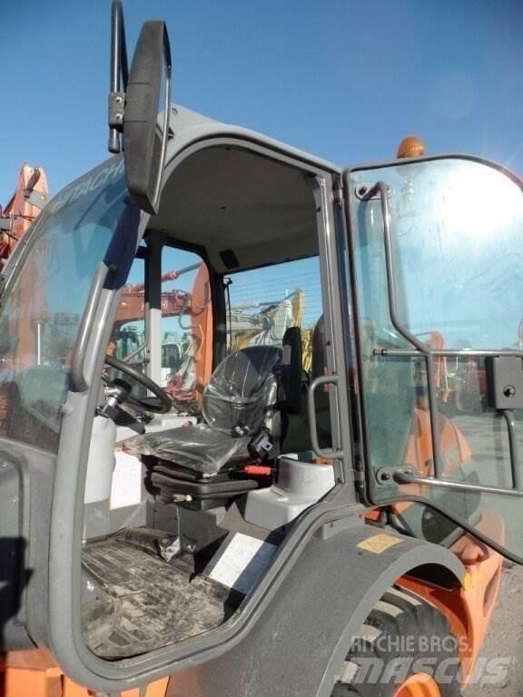Hitachi ZW65 轮式装载机
