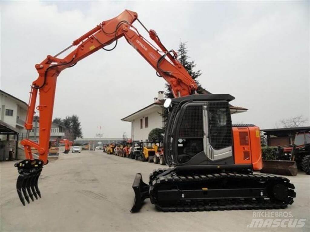 Hitachi ZX135 US-6 挖坑机
