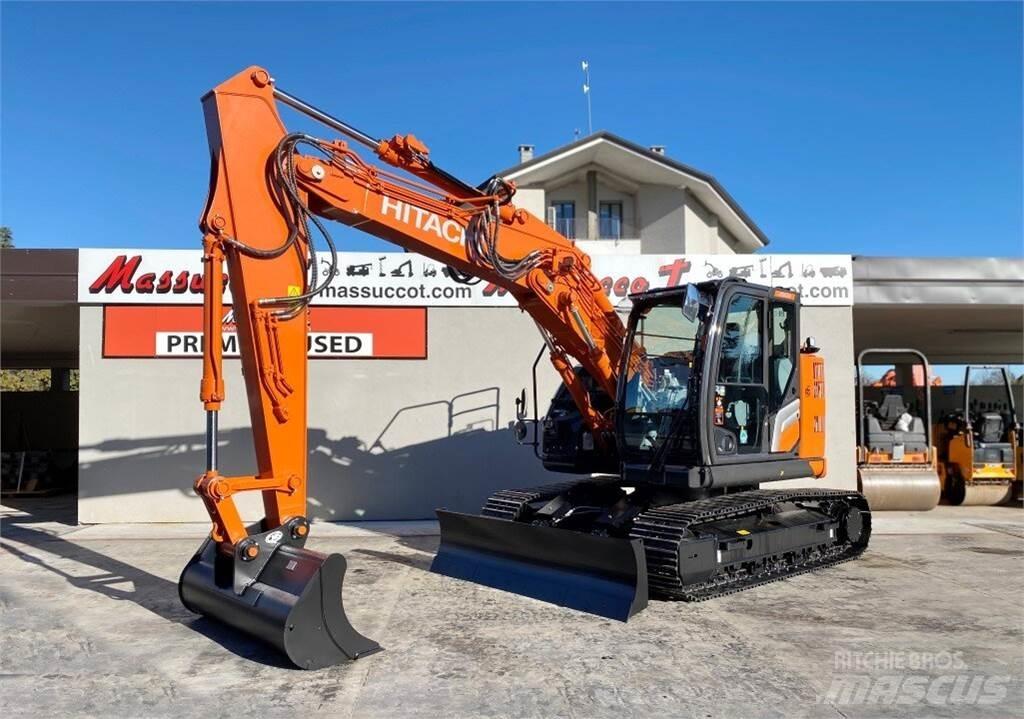 Hitachi ZX135US-7 中型挖掘机