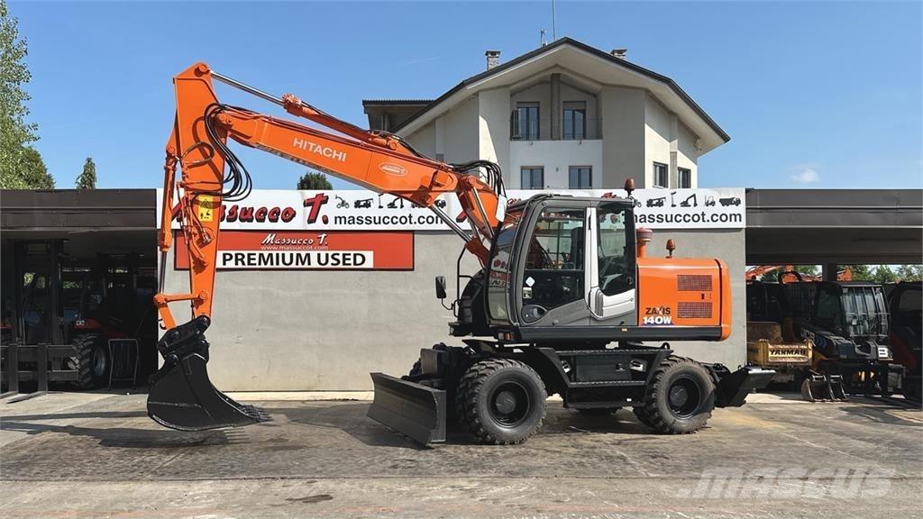 Hitachi ZX140WT-3 轮式挖掘机