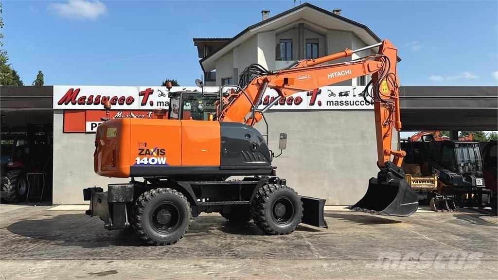 Hitachi ZX140WT-3 轮式挖掘机
