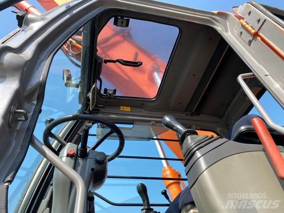 Hitachi ZX210MH 轮式挖掘机
