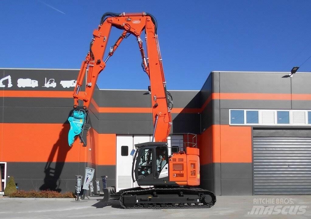 Hitachi ZX225-US6 履带挖掘机